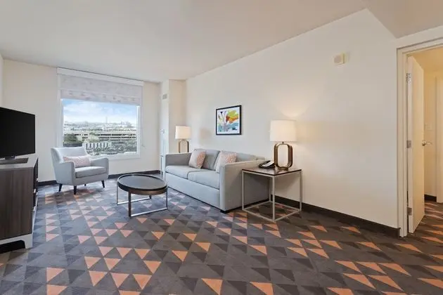 Süit, 1 Yatak Odası (High Floor)