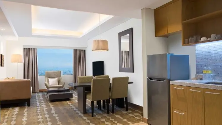 Junior Suit With Kitchenette