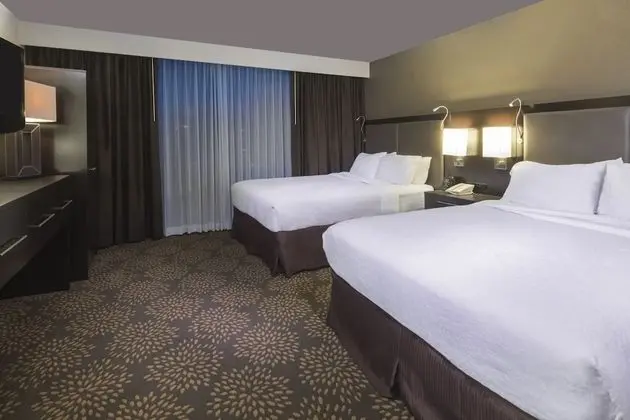Süit, 1 Yatak Odası, Engellilere Uygun (2 Queen Beds, Accessible Tub)