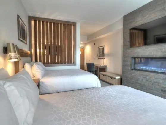 Süit, 1 Yatak Odası, Şömine, Nehir Manzaralı (Top Floor)