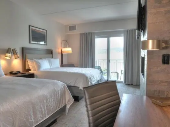 Süit, 1 Yatak Odası, Şömine, Nehir Manzaralı (Top Floor)