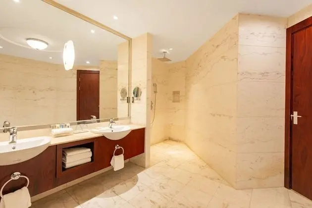 Süit, 1 En Büyük (King) Boy Yatak, Şehir Manzaralı