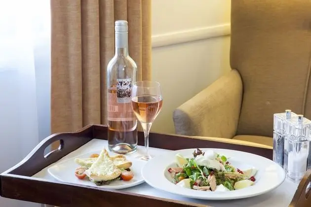 Standard Oda, 1 En Büyük (King) Boy Yatak