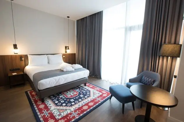 Premium Oda, 1 Büyük (Queen) Boy Yatak, Şehir Manzaralı