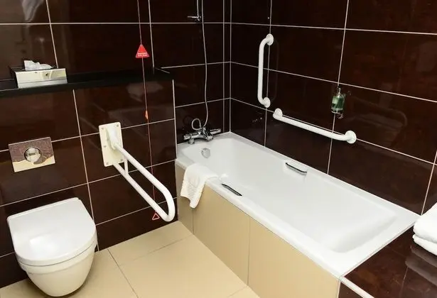Standard Oda, 1 Çift Kişilik Yatak, Engellilere Uygun