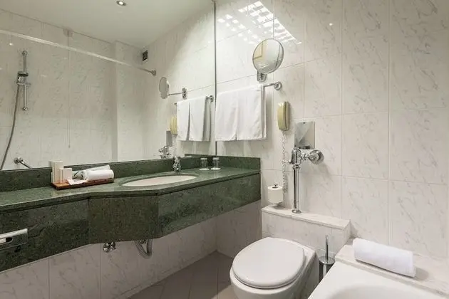 Süit, 1 En Büyük (King) Boy Yatak, Sigara İçilmez