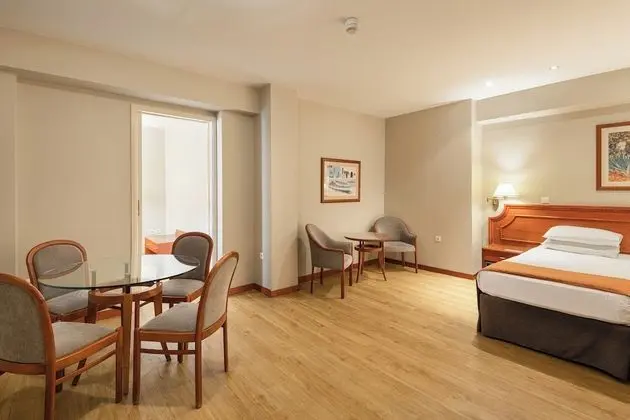 Süit, 2 Yatak Odası (2 Single Beds)
