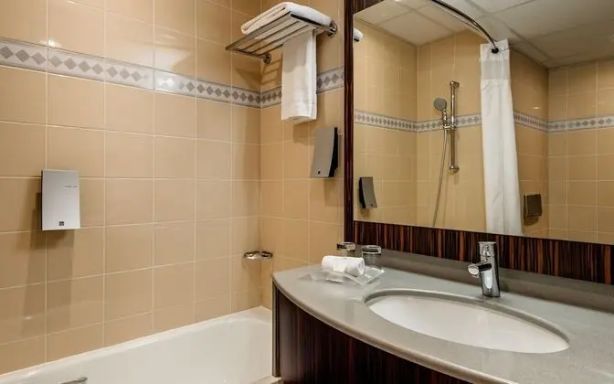 Premium Oda, 1 Büyük (Queen) Boy Yatak (Top Floor)
