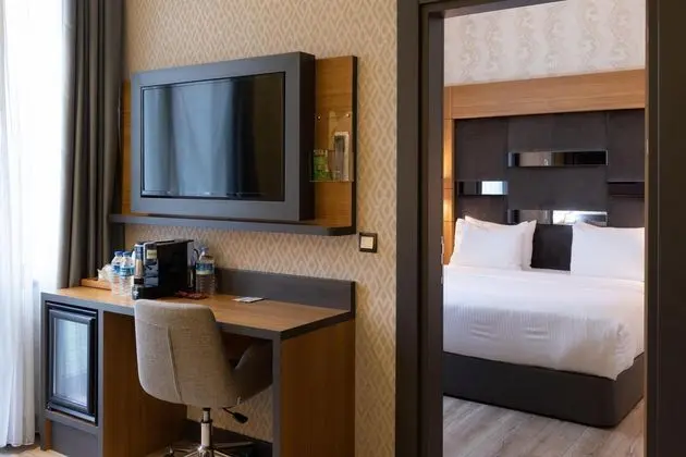 Garden Suite,Kara Manzaralı,Özel Bahçeli
