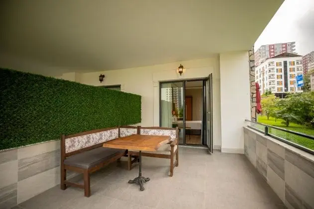Standart Garden Room, Kara Manzaralı, Özel Bahçeli