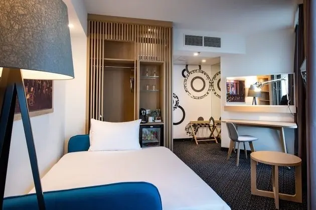 Süit, 1 En Büyük (King) Boy Yatak ve Çekyat