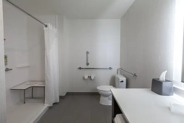 Standard Oda, 1 En Büyük (King) Boy Yatak, Engellilere Uygun (Transfer Shower)