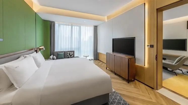 Süit, 1 Yatak Odası (Living, Dining and Meeting Area)