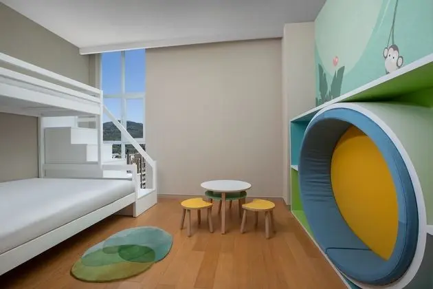 Oda, 1 Yatak Odası (Living Area High Floor)