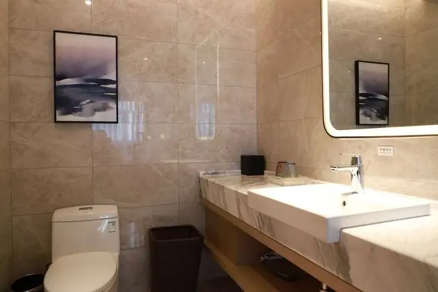 Oda, 1 Yatak Odası (Living Area High Floor)