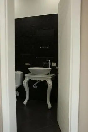 Tek Büyük Yataklı Oda, Balkon