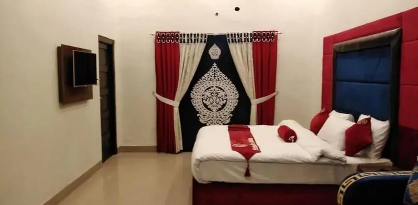 Deluxe Tek Büyük veya İki Ayrı Yataklı Oda