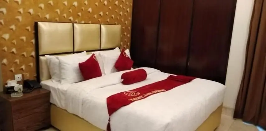 Deluxe Tek Büyük veya İki Ayrı Yataklı Oda