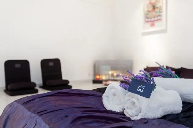 Superior Stüdyo, Banyolu/Duşlu (Iffley Flat 1)