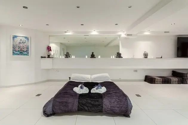 Superior Stüdyo, Banyolu/Duşlu (Iffley Flat 1)