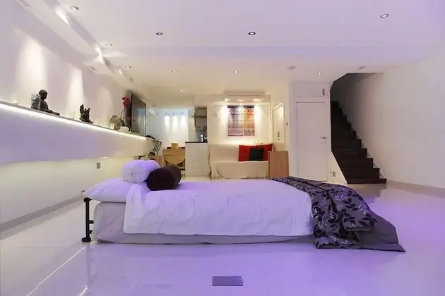 Superior Stüdyo, Banyolu/Duşlu (Iffley Flat 1)