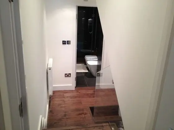 Superior Stüdyo, Banyolu/Duşlu (Iffley Flat 1)