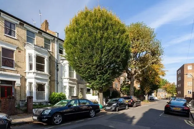 Superior Stüdyo, Banyolu/Duşlu (Iffley Flat 1)