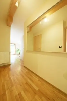 Ev, 5 Yatak Odası (Holiday Lodge)