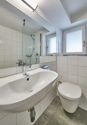 Ev, 5 Yatak Odası (Holiday Lodge)