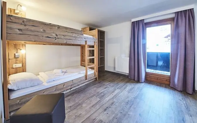 Ev, Birden Çok Yatak Odası, Dağ Manzaralı (Holiday Lodge)
