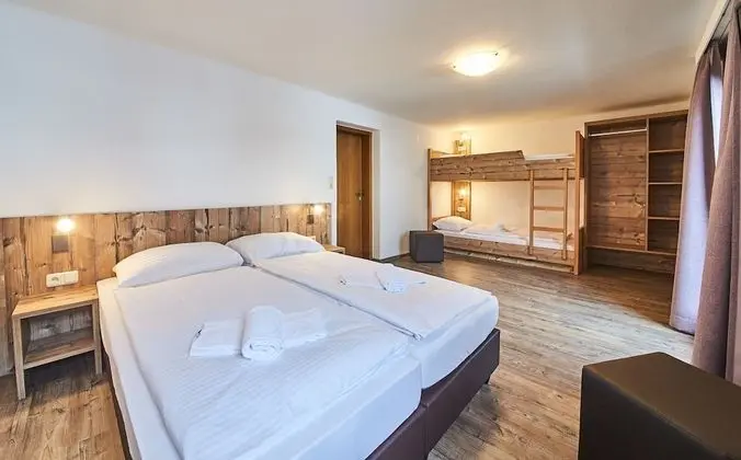 Ev, Birden Çok Yatak Odası, Dağ Manzaralı (Holiday Lodge)