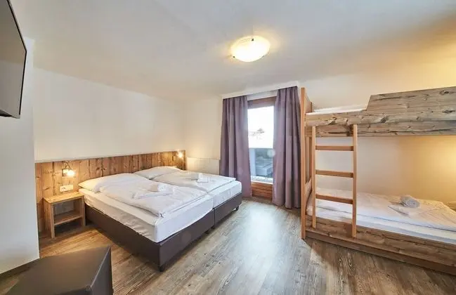 Ev, Birden Çok Yatak Odası, Dağ Manzaralı (Holiday Lodge)