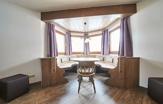 Ev, Birden Çok Yatak Odası, Dağ Manzaralı (Holiday Lodge)