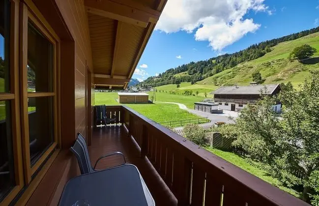 Dağ Evi, Birden Çok Yatak Odası, Dağ Manzaralı (Holiday Lodge)