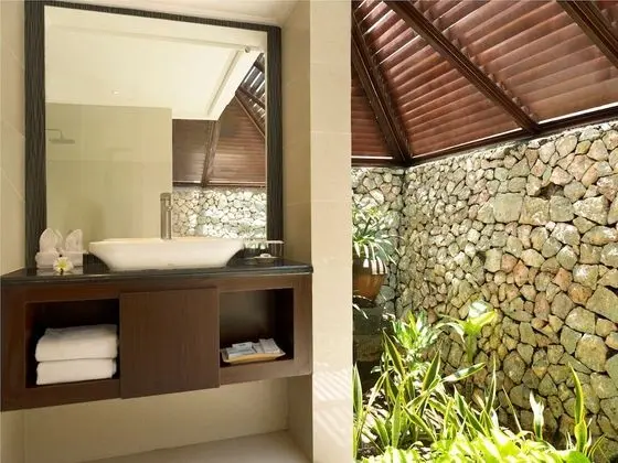 Garden Chalet