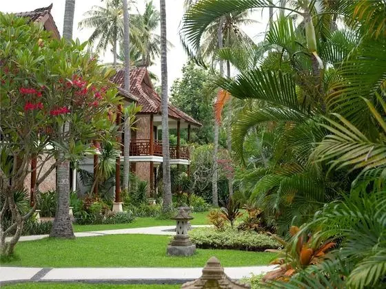 Garden Chalet