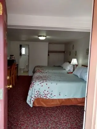 Room, 2 Queen Beds, Non-smoking