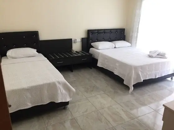 Üç Kişilik Oda