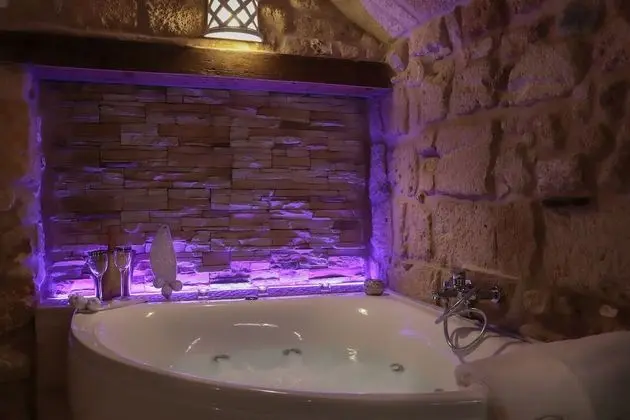 Romantic Dubleks (Vico Amalfitana 47)