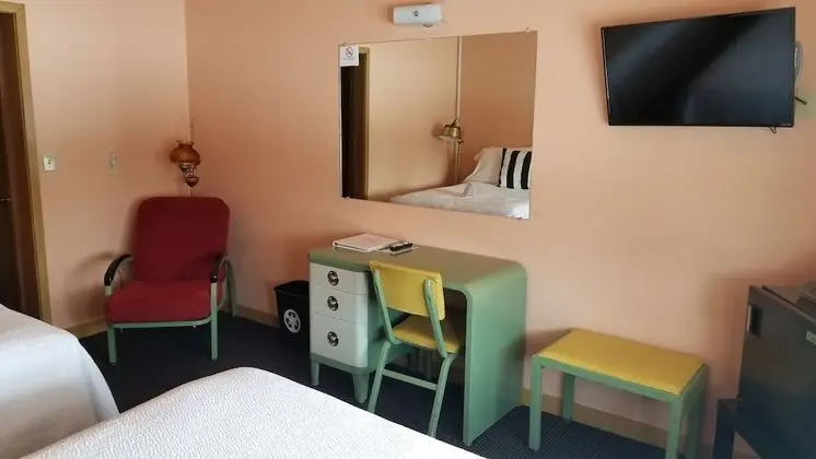 Oda, Birden Çok Yatak, Zemin Kat