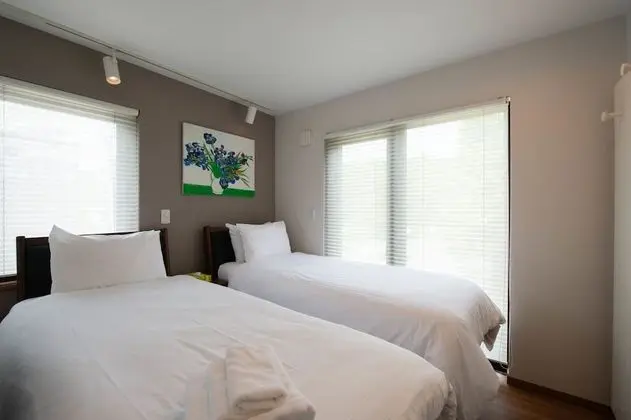 Apart Daire, 2 Yatak Odası (Apartment 8)