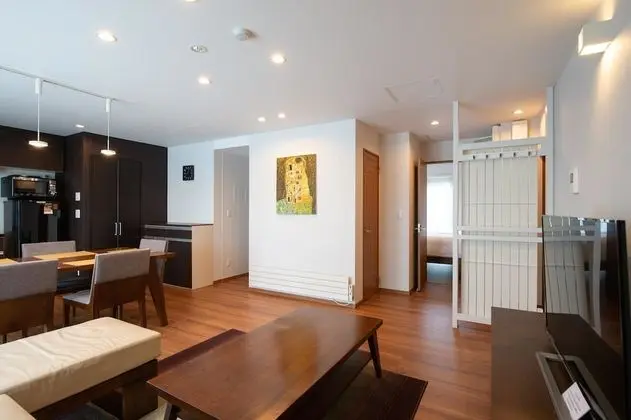 Apart Daire, 2 Yatak Odası (Apartment 8)
