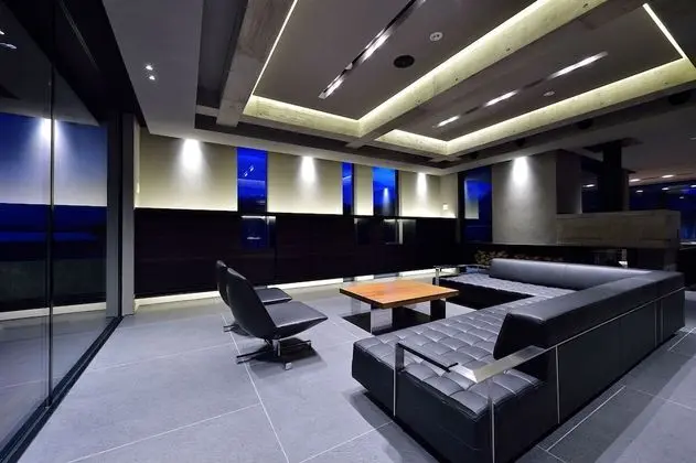 Ev (Ori, 12 Beds + 3 Japanese Futons)