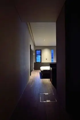 Ev (Ori, 12 Beds + 3 Japanese Futons)