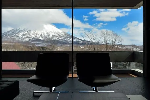 Ev (Ori, 12 Beds + 3 Japanese Futons)