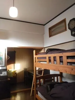 Ortak Ranzalı Oda, Sadece kadınlar için