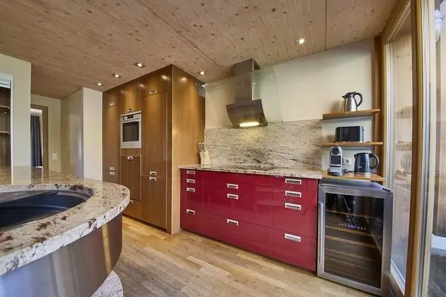 Çatı Katı Süiti (Penthouse)
