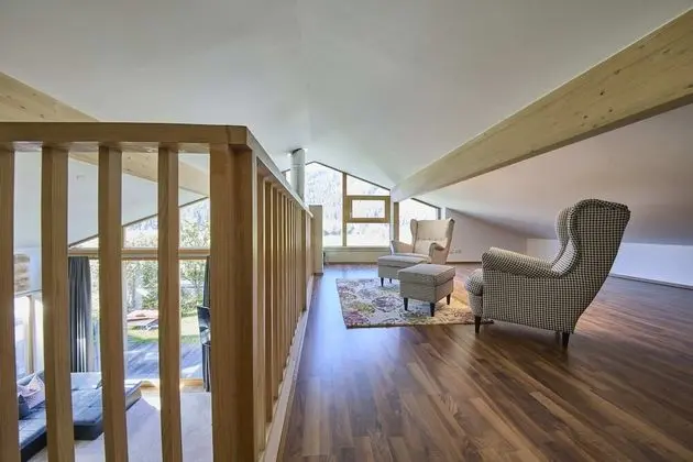 Çatı Katı Süiti (Penthouse)