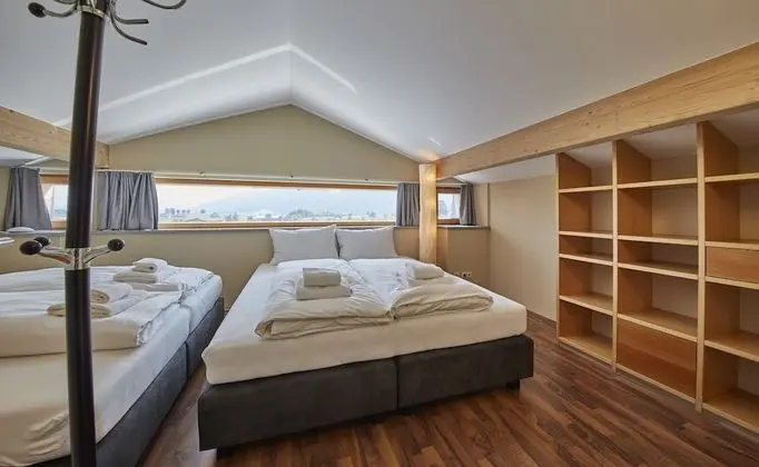 Çatı Katı Süiti (Penthouse)