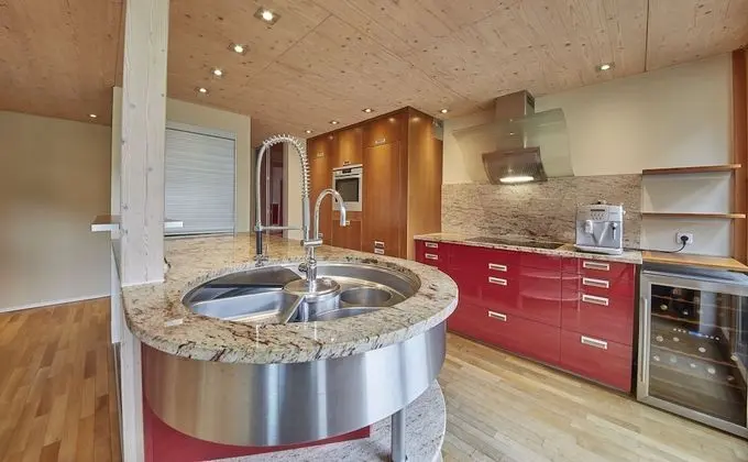 Çatı Katı Süiti (Penthouse)